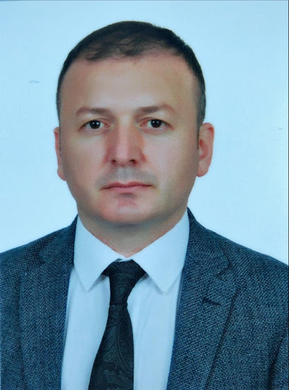 İstanbul Genel Cerrah Doç. Dr. Servet Karagül