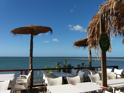 Información y opiniones sobre Chiringuito La Cabra de Playa De Isla Canela