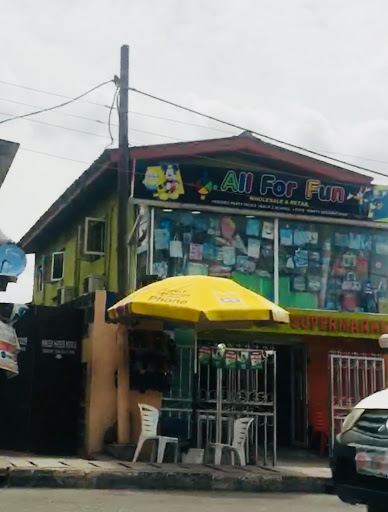 Dattose Supermarket, 14 Adeniran Ogunsanya St, Surulere, Lagos, Nigeria, Grocery Store, state Lagos