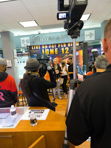 Jewelry Store «Golden Nugget Jewelers», reviews and photos, 800 Chestnut St, Philadelphia, PA 19107, USA