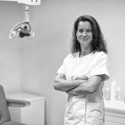 Céline CANARELLI SCOTTO - Podologue à Bastia