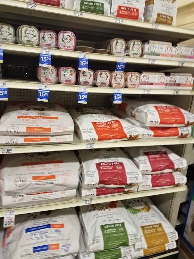 Pet Supply Store «PetSmart», reviews and photos, 200 S Village Center Dr, Southlake, TX 76092, USA