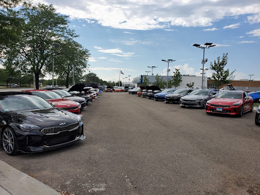Kia Dealer «Bob Rohrman Schaumburg KIA», reviews and photos, 1100 E Golf Rd, Schaumburg, IL 60173, USA