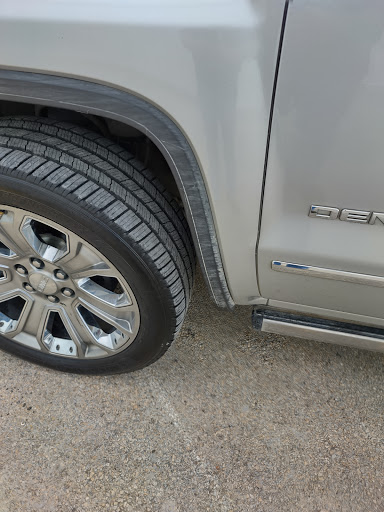 Car Wash «Carmel Car Wash», reviews and photos, 1401 N Cooper St, Arlington, TX 76011, USA