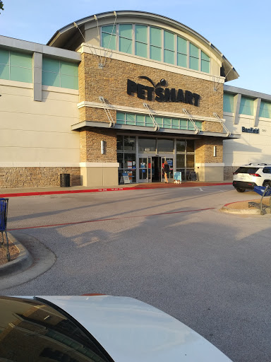 PetSmart, 12812 Shops Pkwy Ste 400, Austin, TX 78738, USA, 