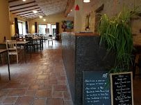 Atmosphère du Restaurant français Ferme Auberge Dagobert à Rochebrune - n°6