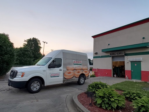 Bakery «Krispy Kreme Doughnuts», reviews and photos, 1911 4 Seasons Blvd, Hendersonville, NC 28792, USA