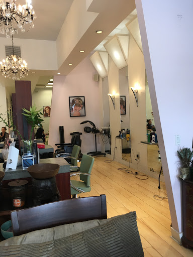 Beauty Salon «Euphoria Salon & Spa», reviews and photos, 4249 NW 107th Ave, Doral, FL 33178, USA