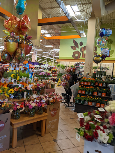 Grocery Store «Fred Meyer», reviews and photos, 1900 SE Sedgwick Rd, Port Orchard, WA 98366, USA