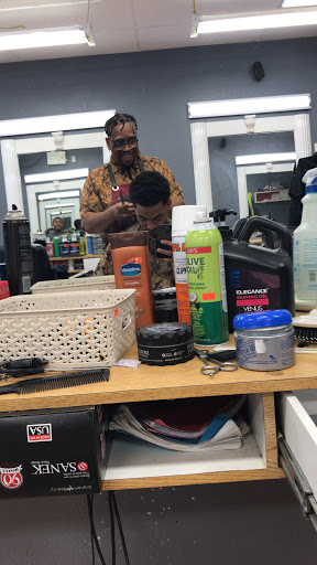 Barber Shop «Uncut Barbershop», reviews and photos, 1709B Acushnet Ave, New Bedford, MA 02746, USA