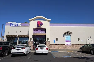 Taco Bell image