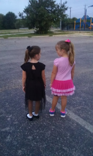 Park «Rainbow Hills Park», reviews and photos, 528 Rasa Dr, San Antonio, TX 78227, USA