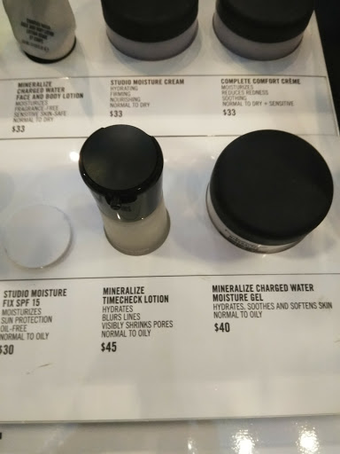 Cosmetics Store «MAC Cosmetics», reviews and photos, 1107 Lincoln Rd, Miami Beach, FL 33139, USA