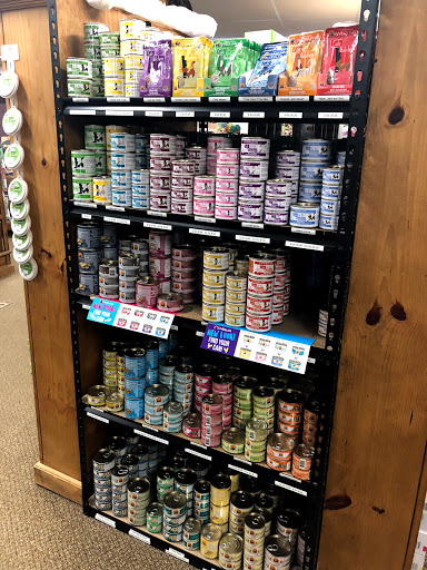 Pet Supply Store «Four Paws & Co», reviews and photos, 1225 Ken Pratt Blvd, Longmont, CO 80501, USA