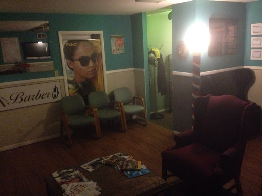 Barber Shop «Empire Barbershop», reviews and photos, 1236 E Empire St Suite 2, Bloomington, IL 61701, USA