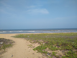 Photo de Semmanchery Beach avec rivage droit, long
