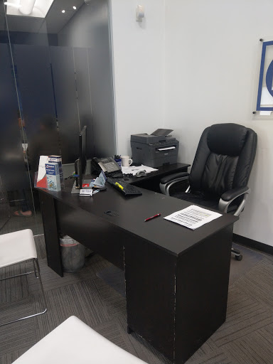 Used Car Dealer «iDeal Auto Imports», reviews and photos, 7980 Wallace Rd, Eden Prairie, MN 55344, USA