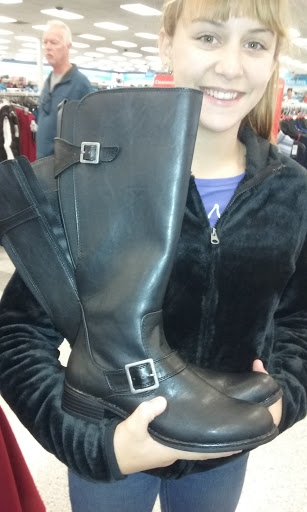 Clothing Store «Ross Dress for Less», reviews and photos, 1161 N Burleson Blvd, Burleson, TX 76028, USA