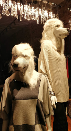 Shopping Mall «Pipers Alley Mall», reviews and photos, 210 W North Ave, Chicago, IL 60610, USA