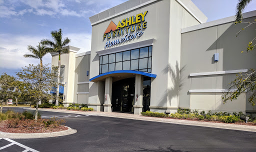 Ashley HomeStore, 9951 Interstate Commerce Dr, Fort Myers, FL 33913, USA, 