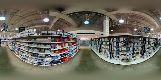 Computer Store «Micro Center», reviews and photos, 3089 Nutley St SW, Fairfax, VA 22031, USA
