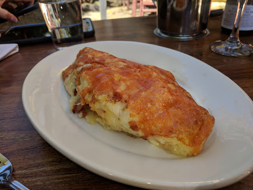 Fine Dining Restaurant «Sonoma Wine Shop / La Bodega Kitchen», reviews and photos, 2295 Gravenstein Hwy S, Sebastopol, CA 95472, USA