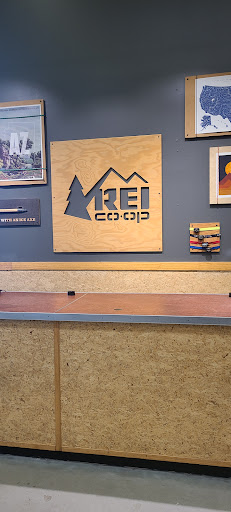 Camping Store «REI», reviews and photos, 12634 N Paradise Village Pkwy W, Phoenix, AZ 85032, USA