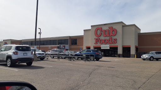 Grocery Store «Cub Foods», reviews and photos, 3717 Lexington Ave N, Arden Hills, MN 55126, USA