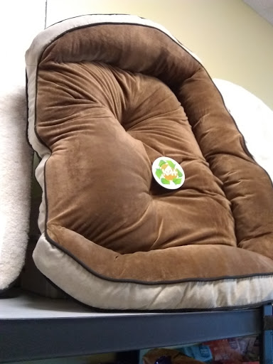 Pet Supply Store «Paws in the City Cary NC», reviews and photos, 1105 Tryon Village Dr #303, Cary, NC 27518, USA