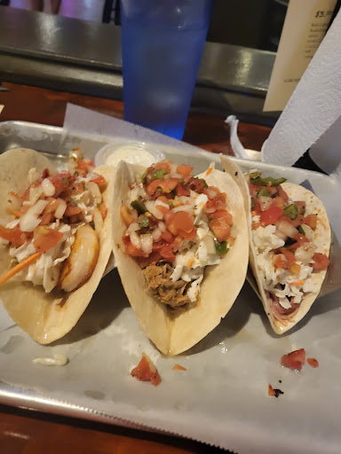 Sports Bar «Local Cue», reviews and photos, 30 Orchard Park Dr #7, Greenville, SC 29615, USA