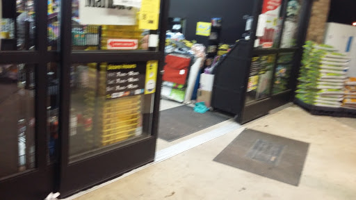 Discount Store «Dollar General», reviews and photos, 210 Majors Blvd, Lynchburg, TN 37352, USA