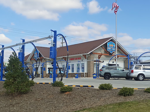 Lakes Edge Express Wash en Terrell