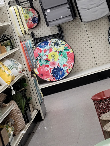 Discount Store «Big Lots», reviews and photos, 600 W 15th St, Plano, TX 75075, USA