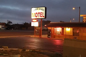 Wagon Wheel motel image