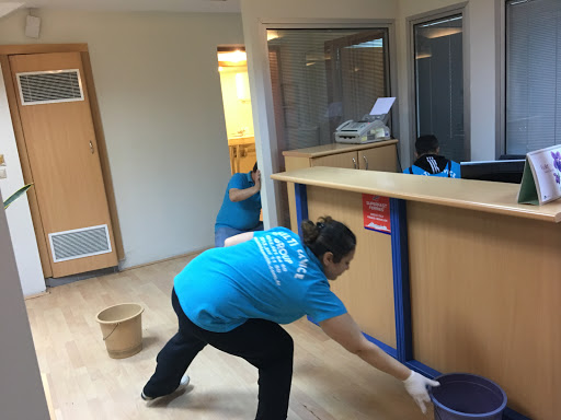 ISILTI Cleaning