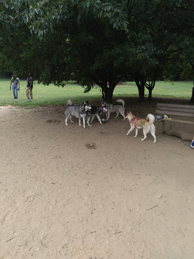 Park «Paws Place Dog Park», reviews and photos, Broadfield Rd, New Rochelle, NY 10804, USA