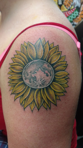 Tattoo Shop «Havana Street Tattoo», reviews and photos, 2712 S Havana St b, Aurora, CO 80014, USA