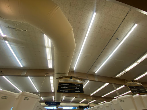 Grocery Store «Safeway», reviews and photos, 401 E Columbia River Hwy, Clatskanie, OR 97016, USA