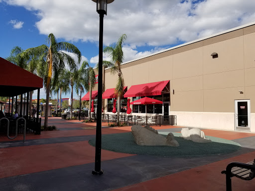 Movie Theater «Regal Cinemas The Loop 16 & RPX», reviews and photos, 3232 N John Young Pkwy, Kissimmee, FL 34741, USA