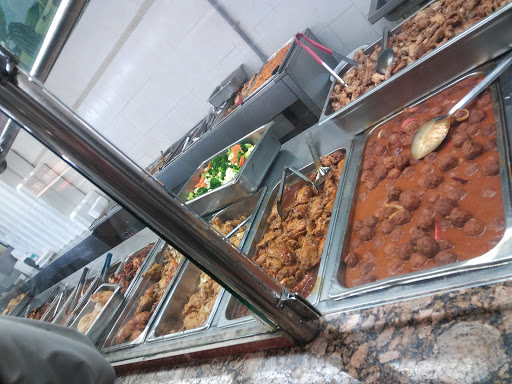 Lodging «Mi Bandera Supermarket», reviews and photos, 2935 W Oak Ridge Rd, Orlando, FL 32809, USA