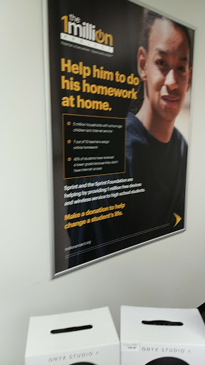 Cell Phone Store «Sprint Store», reviews and photos, 559 Ritchie Hwy, Severna Park, MD 21146, USA