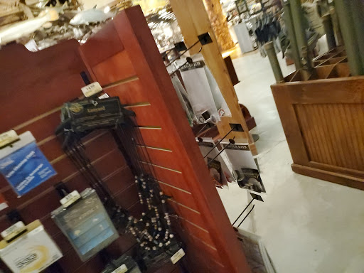 Sporting Goods Store «Bass Pro Shops», reviews and photos, 200 Bass Pro Dr, Round Rock, TX 78665, USA
