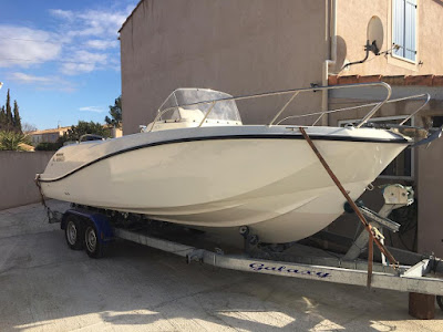 Borosy SAS - Carrosserie-Peinture Nomade pour Bateaux - Voiliers - TP - PL - Food trucks à Castries