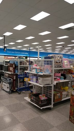 Clothing Store «Ross Dress for Less», reviews and photos, 2455 San Pablo Dam Rd, San Pablo, CA 94806, USA