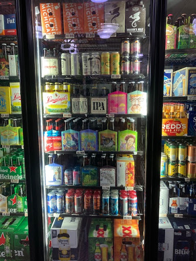 Liquor Store «Franklin Liquor & Deli», reviews and photos, 28500 Franklin Rd, Southfield, MI 48034, USA