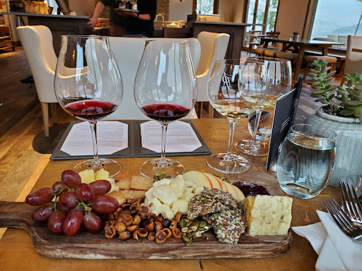 Winery «Irvine Vineyards», reviews and photos, 1614 Emigrant Creek Rd, Ashland, OR 97520, USA