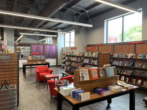 Book Store «Ann Ross Bookstore», reviews and photos, 601 College St, Clarksville, TN 37044, USA