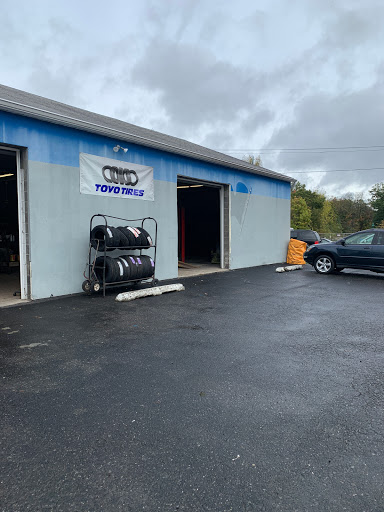 Main St Auto Services, 160 Main St, New Paltz, NY 12561, USA, 