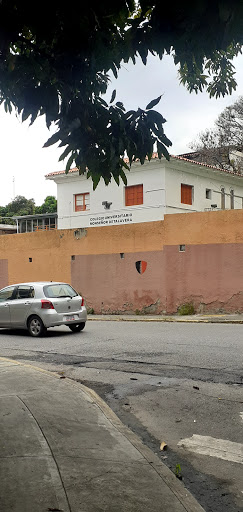 Colegio Universitario Monseñor de Talavera, La Castellana