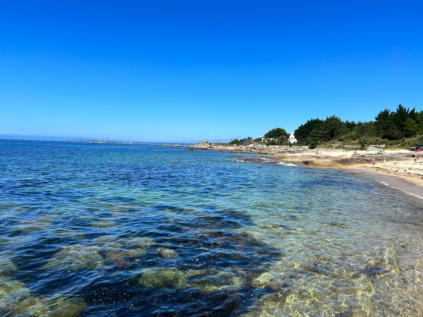 Plage du Grand Large Cabellou'in fotoğrafı ve yerleşim